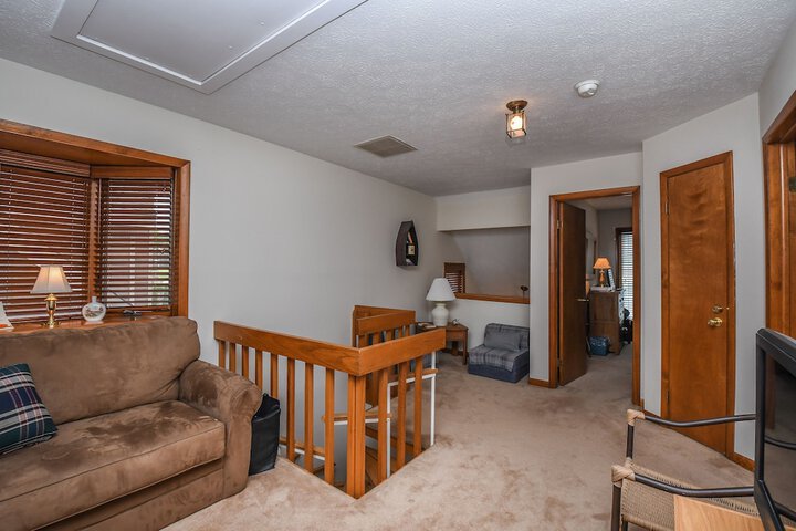 Room 12 of 31