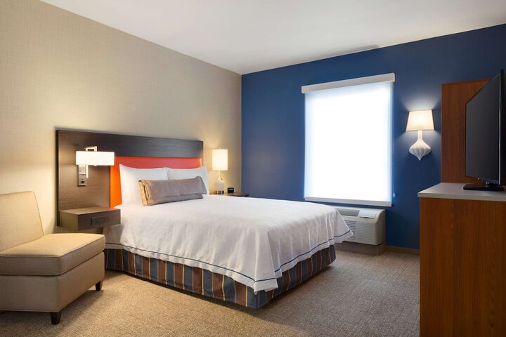 Room 34 of 63
