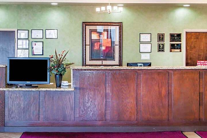 Clarion Inn