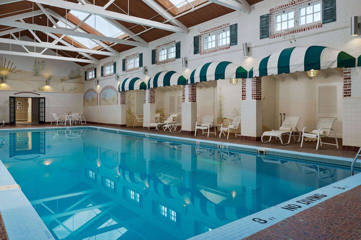 Pool 10 of 69