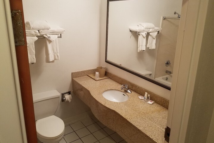 Room 51 of 71