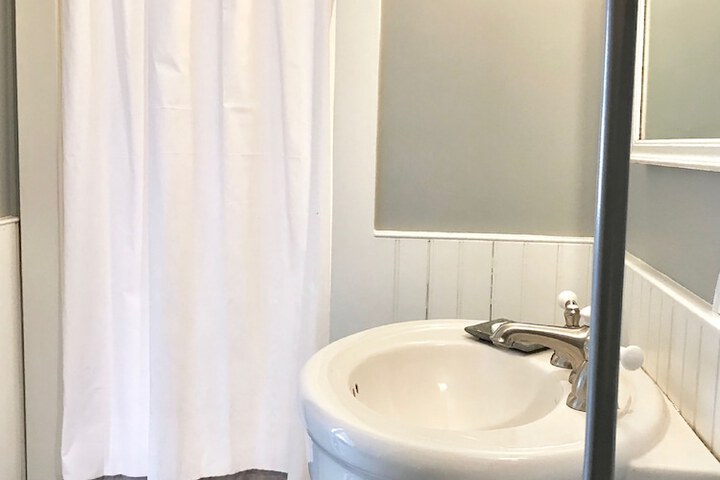 Room 19 of 60