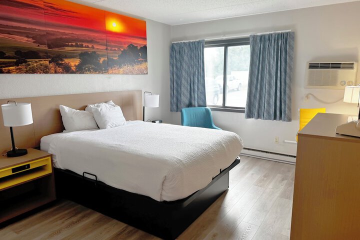 Room 13 of 29