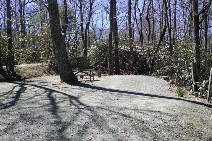 Linville Falls Campground RV Park, and Cabins