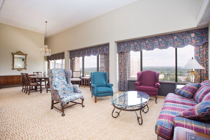 Room 10 of 23