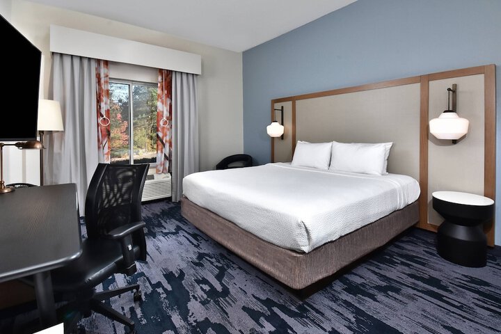 Room 32 of 52