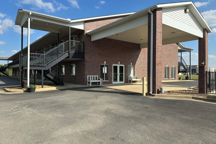 The Magnolia Hotel Searcy