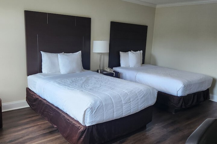 Room 17 of 31