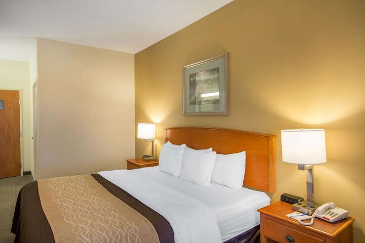 Room 18 of 24