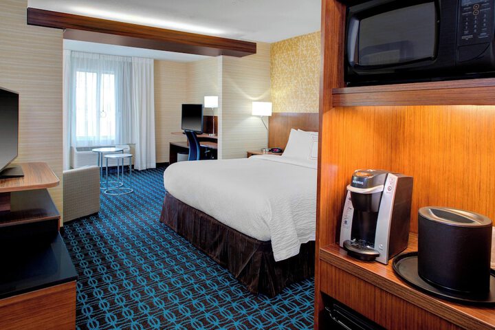 Room 16 of 26