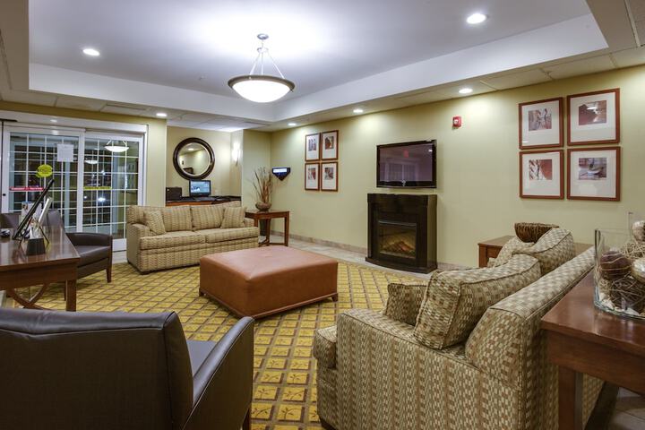 Hotel 5 of 96
