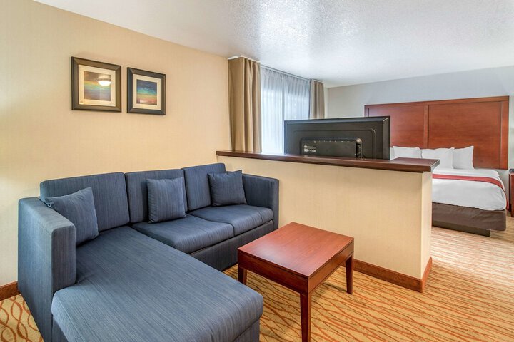Room 61 of 85
