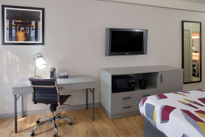 La Quinta Inn & Suites by Wyndham Mobile - Daphne