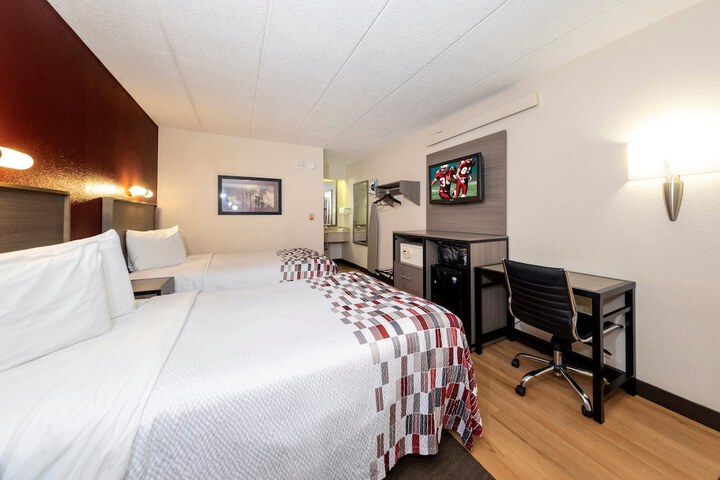 Room 13 of 24