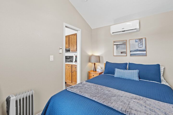 Room 19 of 28