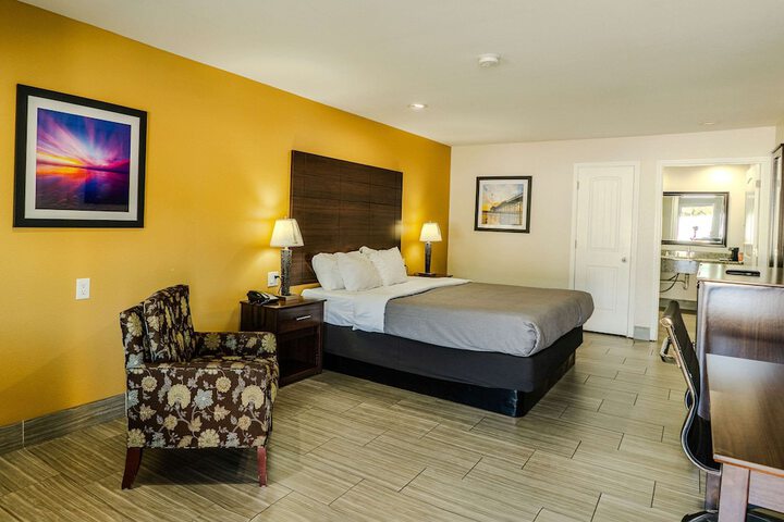 Room 34 of 55