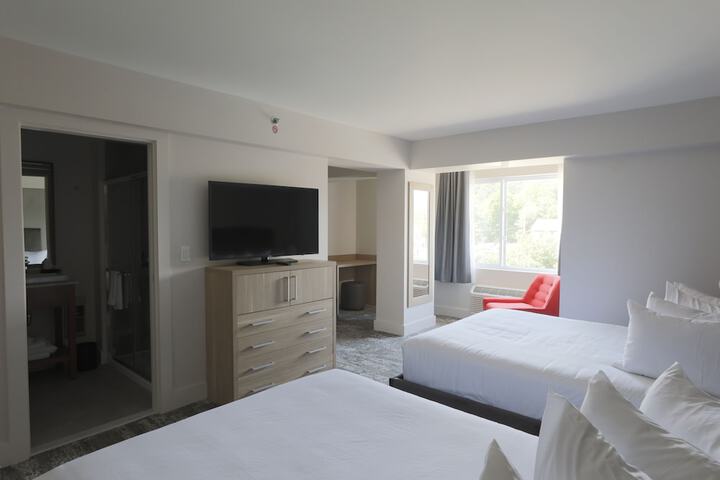 Room 54 of 87