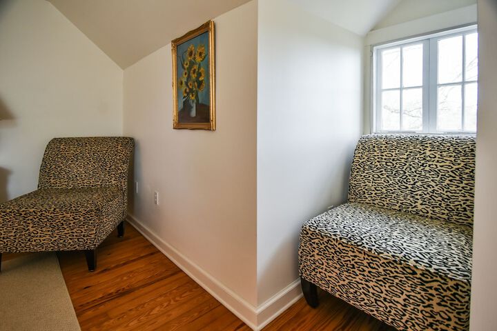 Room 25 of 71