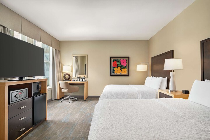 Room 40 of 108