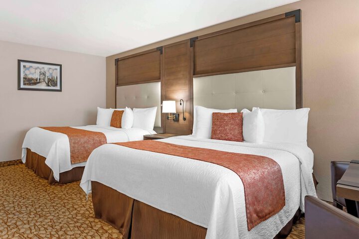 Best Western Plus Mill Creek Inn