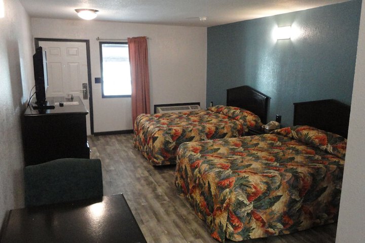 Room 16 of 31