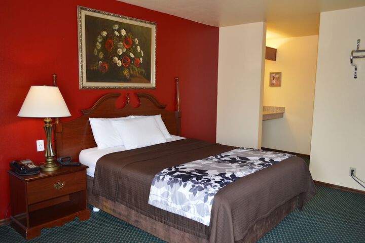 Room 15 of 17