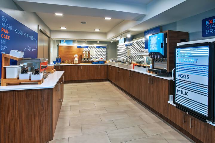 Holiday Inn Express Kitty Hawk Outer Banks by IHG