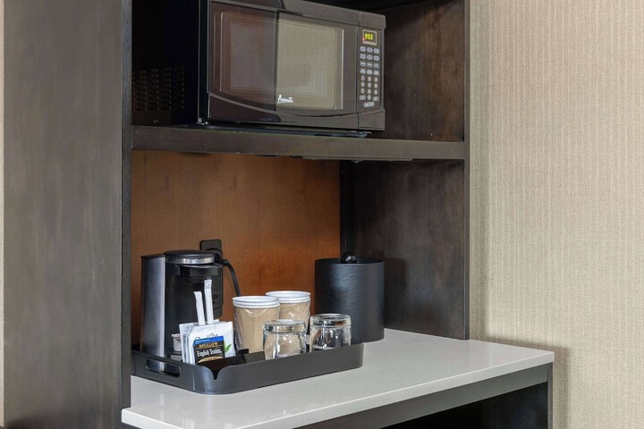 Cambria Hotel Plano Frisco