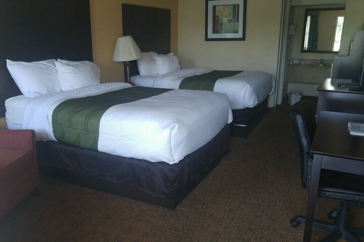 Quality Inn & Suites Covington