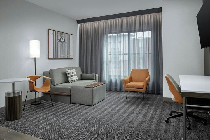 Room 37 of 70