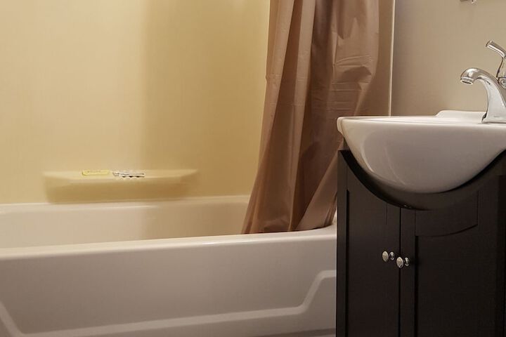 Room 3 of 26