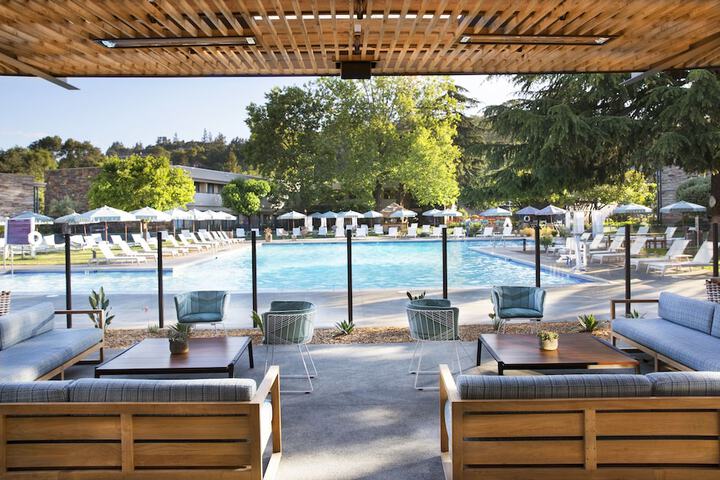 Flamingo Resort & Spa Santa Rosa Sonoma Tapestry by Hilton