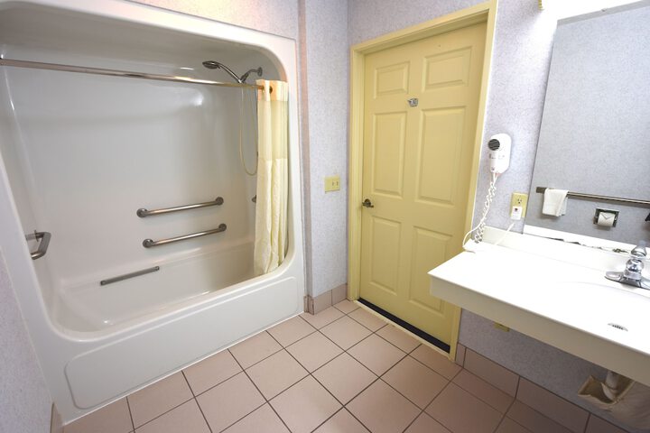 Room 36 of 48