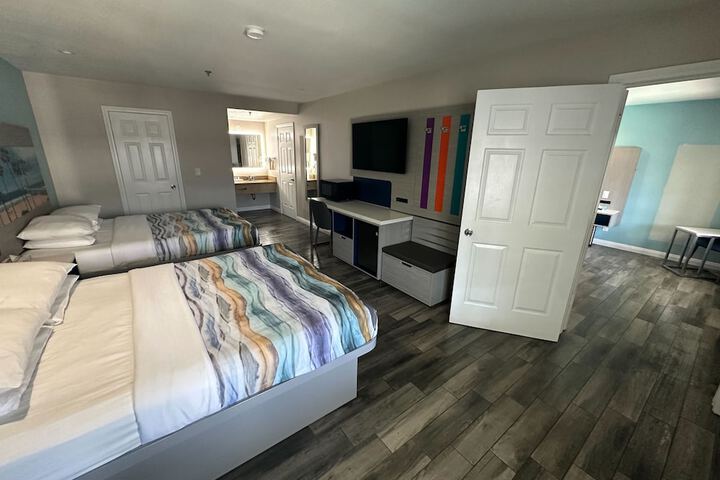 Room 14 of 29