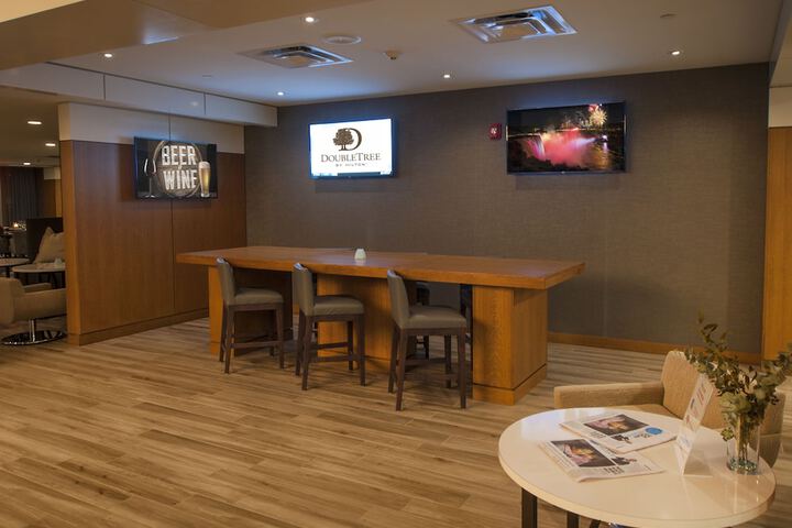 DoubleTree by Hilton Hotel Niagara Falls New York