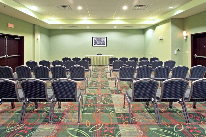 Holiday Inn Garland by IHG