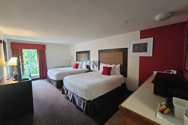 Room 8 of 15
