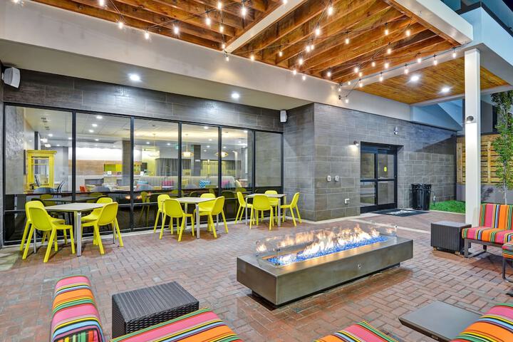 Terrace/Patio 45 of 47