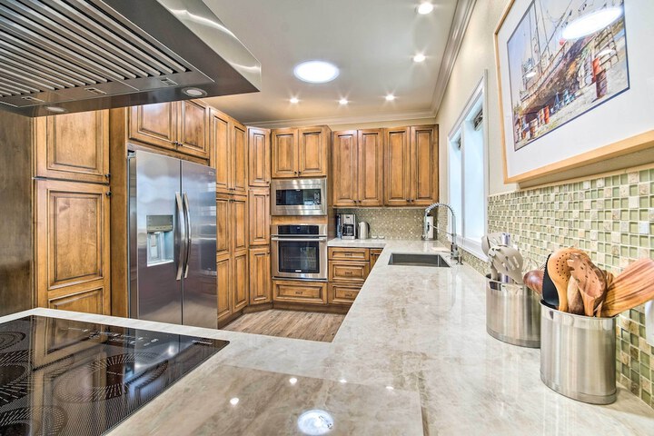 Renovated North Bend Cottage: Near Eateries!