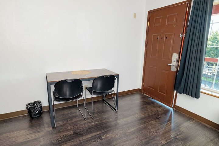 Rose City Inn and Suites