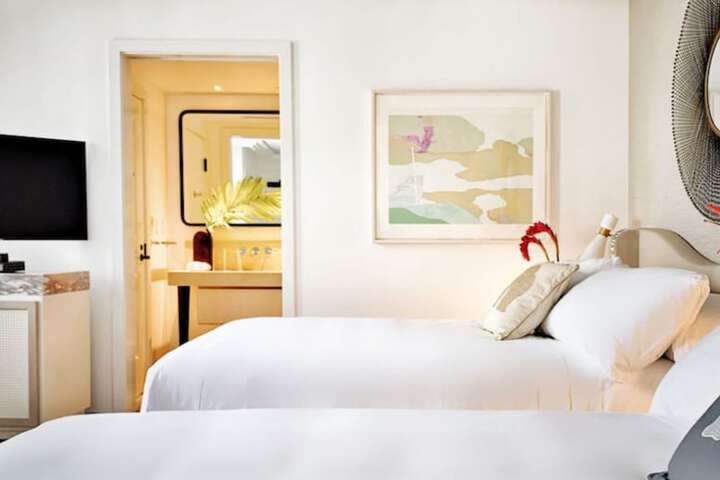 Room 20 of 42