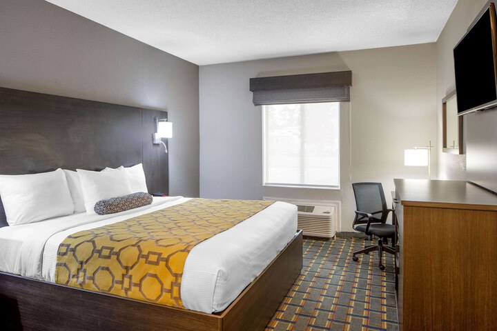 Room 15 of 24