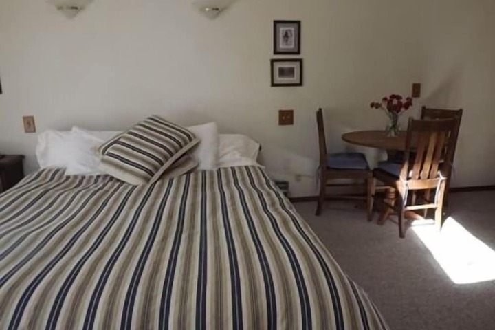 Room 55 of 74