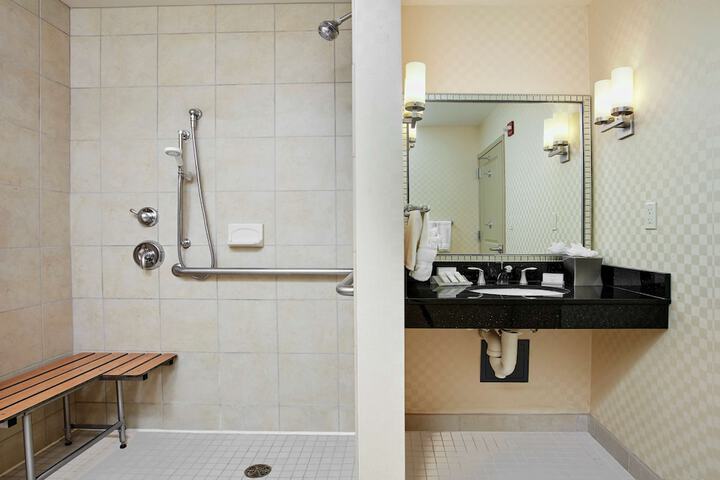 Room 20 of 36