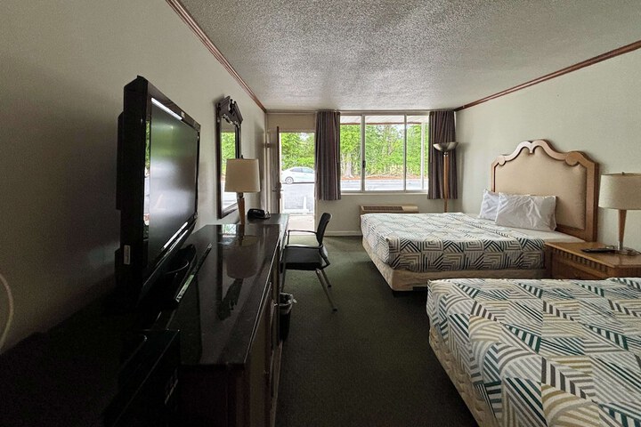 Motel 6 Pocomoke City MD