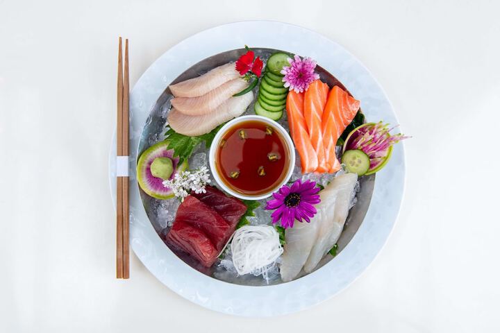 Dining 99 of 132