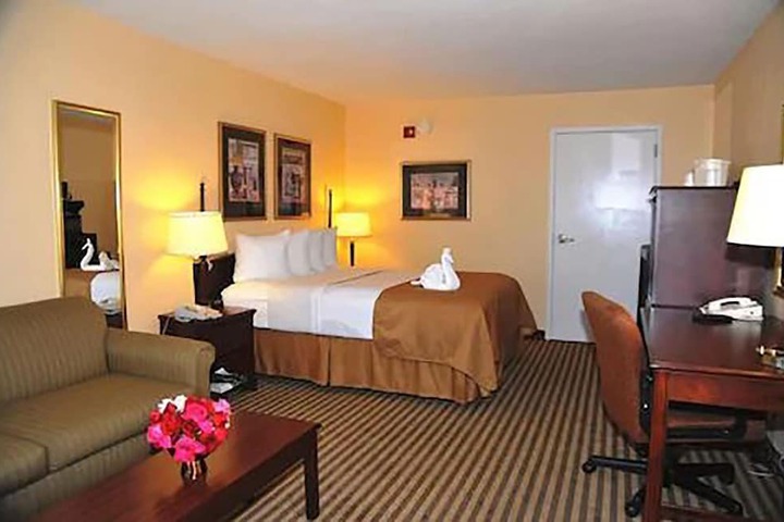 Room 46 of 73