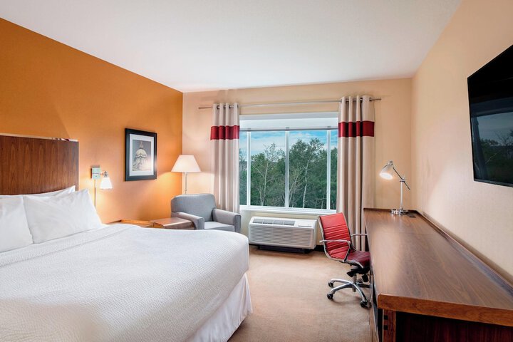 Four Points by Sheraton Grande Prairie