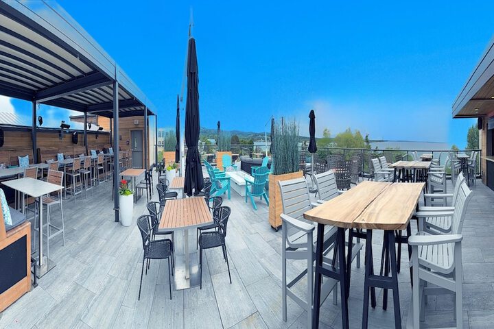 Hotel Indigo Traverse City by IHG