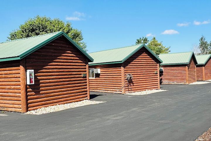 Badlands Frontier Cabins